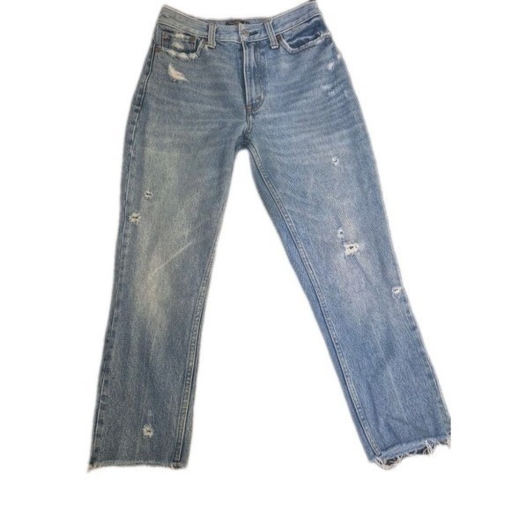 Abercrombie & Fitch High Rise Distressed Mom Jeans – Light‎ Wash – Size 25×0